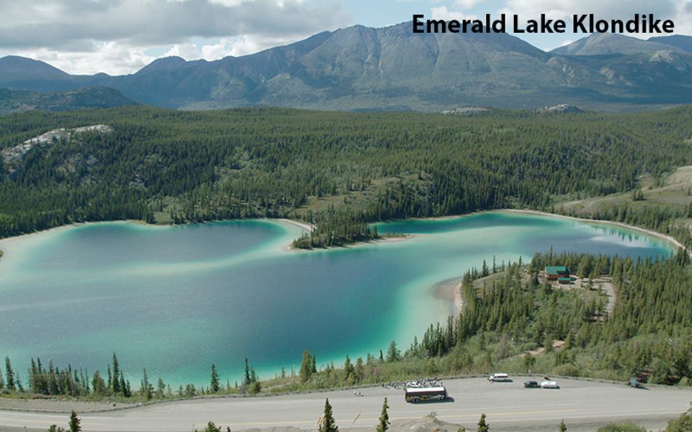 Yukon-Emeraldlake-galerie