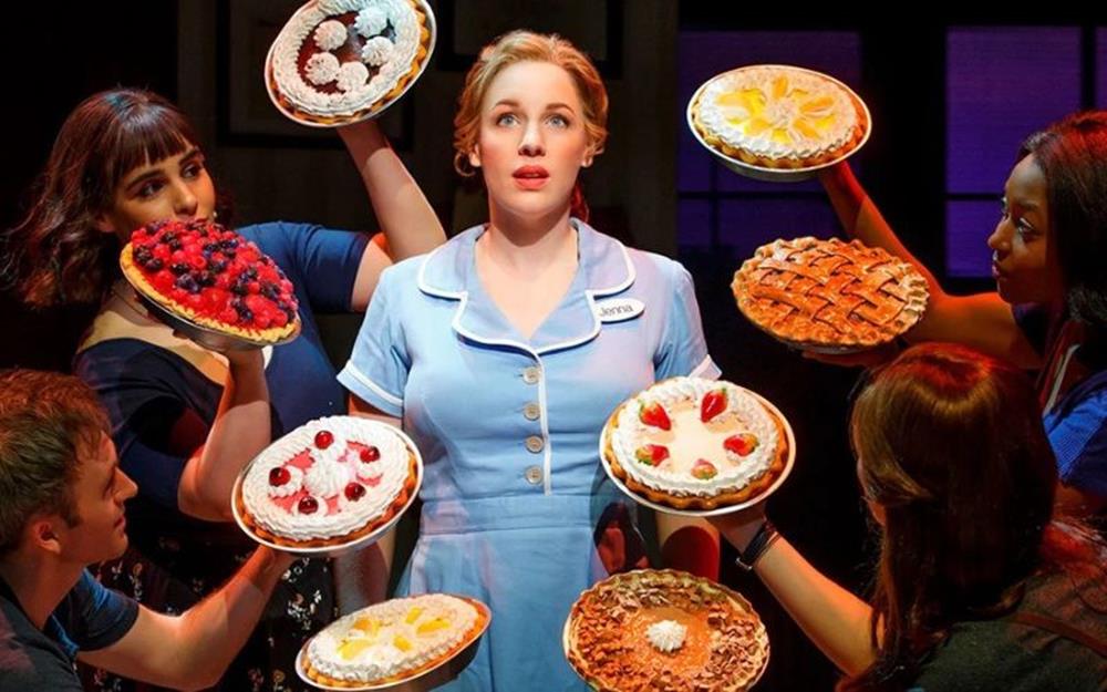 Waitress1-Galerie